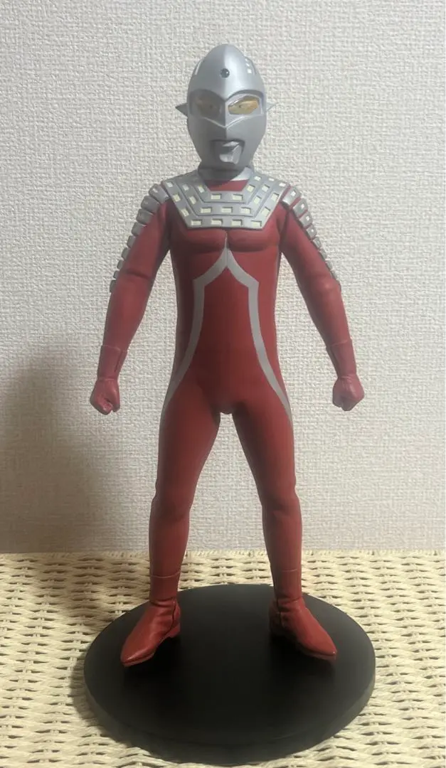ジャンク品　海洋堂characterclassics ウルトラセブン Amazon.co.jp: 海洋堂 Character Classics X-TREME