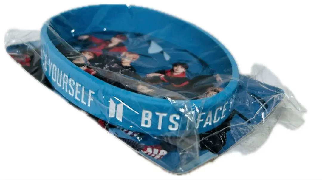 未開封BTS FACE YOURSELF序列號中獎者限定握手會小卡&手環 的縮圖