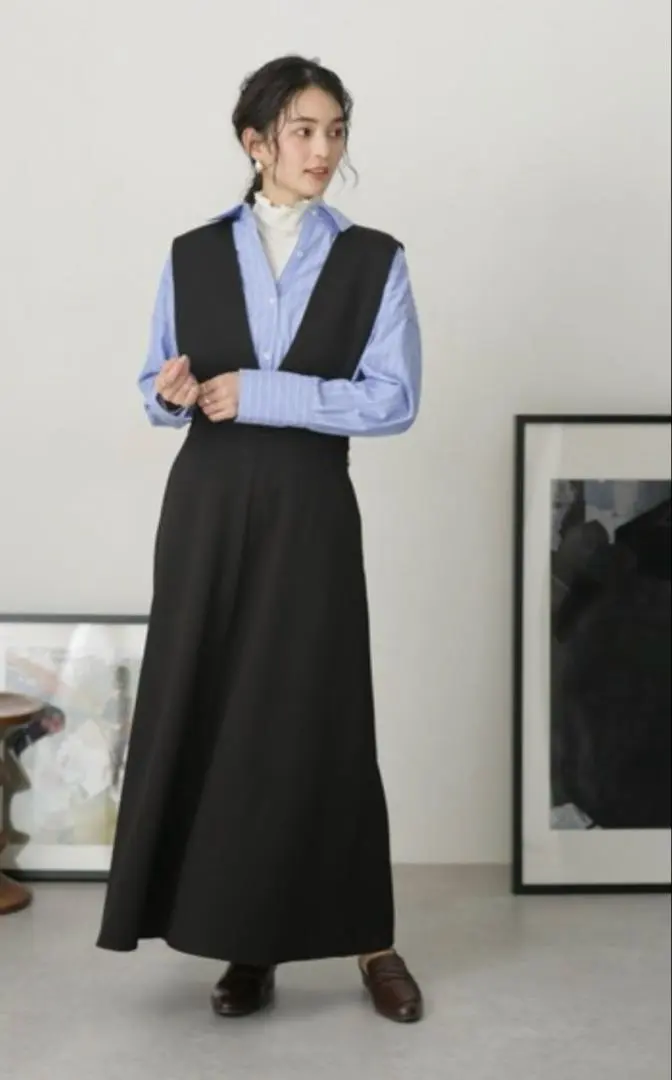 Thumbnail of Excellent condition Nano Universe 2-way flare jumper skirt