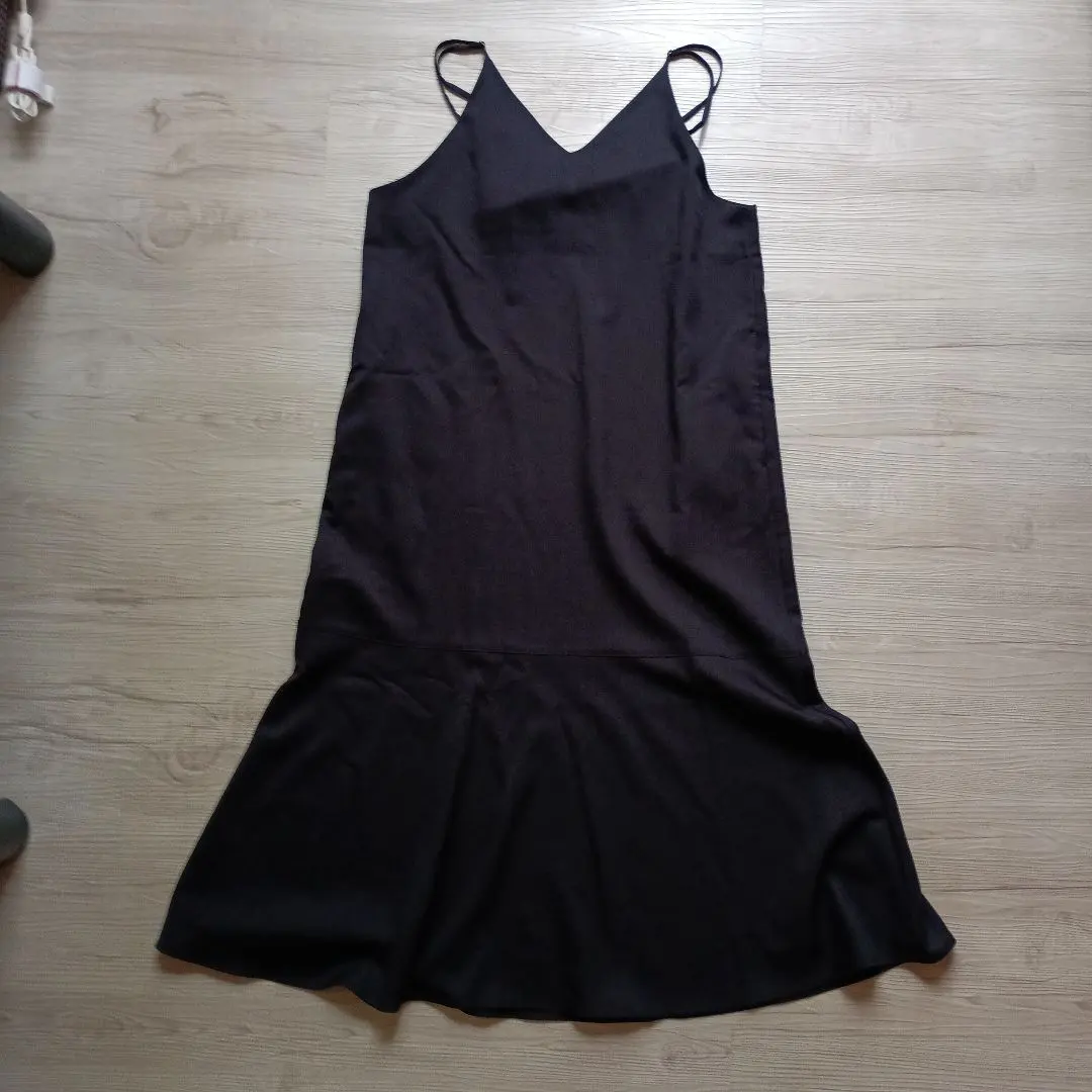 Thumbnail of GU Back Ribbon Camisole Dress