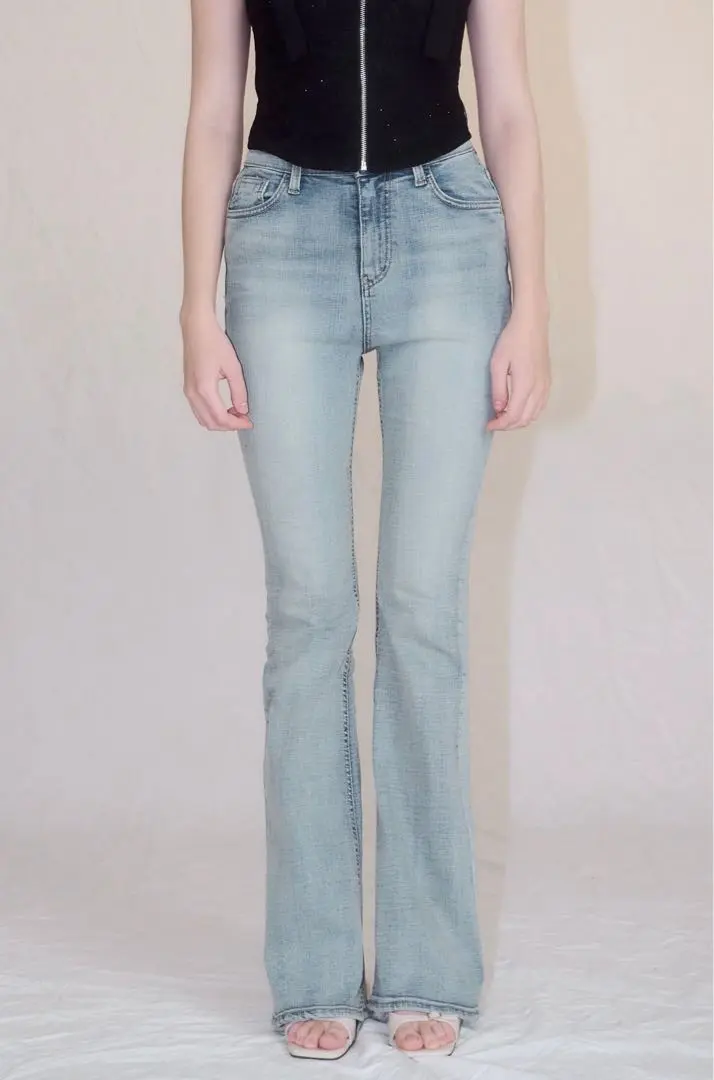 YILON / SEMI FLARE DENIM 【完売品】 2025年最新】yilon デニムの人気アイテム - メルカリ