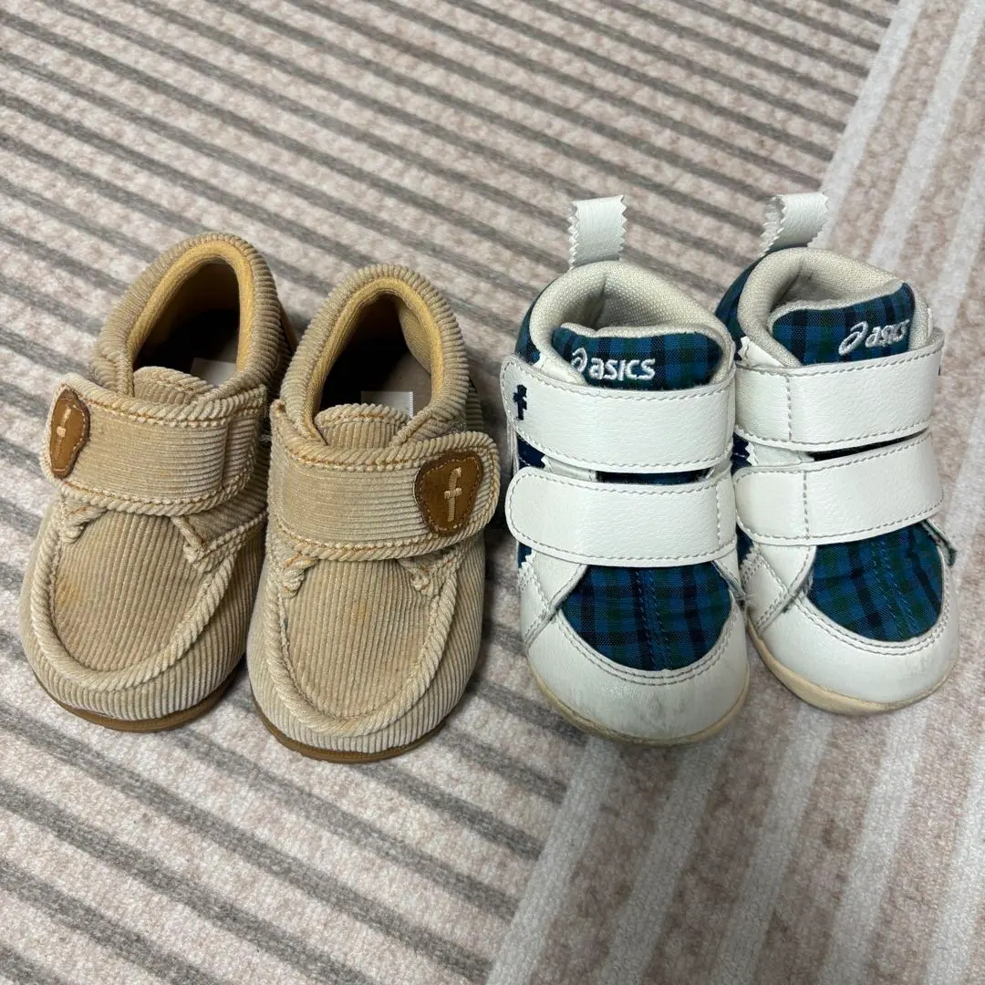 Thumbnail of Familia Baby Shoe Set (asics & First Shoes)