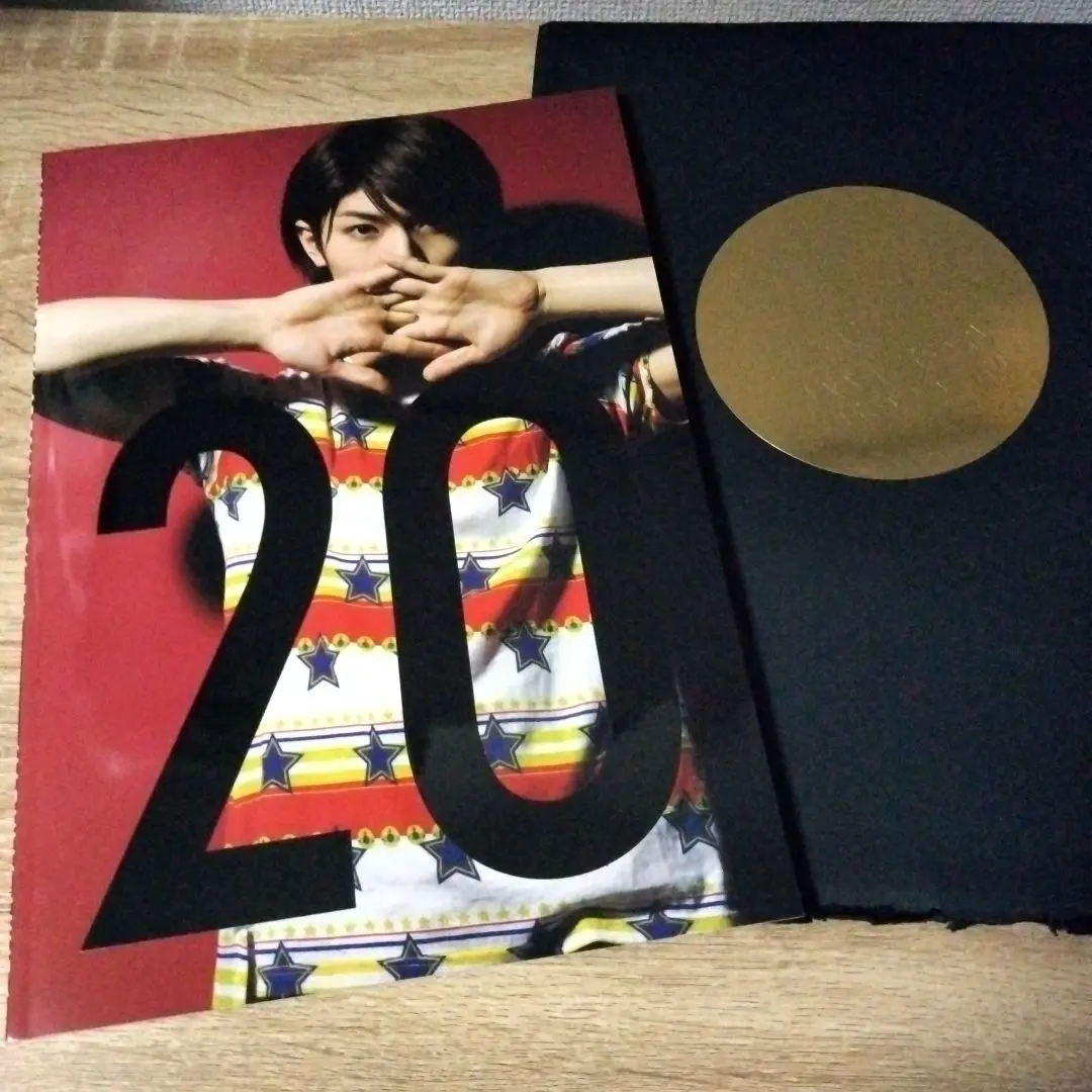 三浦春馬 20TH ANNIVERSARY 写真集 ポスター付き fit=scale-down,w=1200