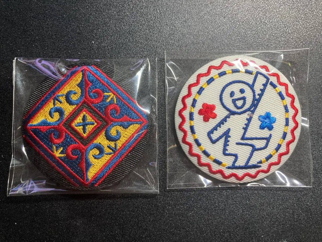 大乙嫁語り展　乙嫁語り　刺繍 缶バッジ　① Amazon.co.jp: ??新色あり 乙嫁語り 大乙嫁語り展 大乙嫁展 刺繍