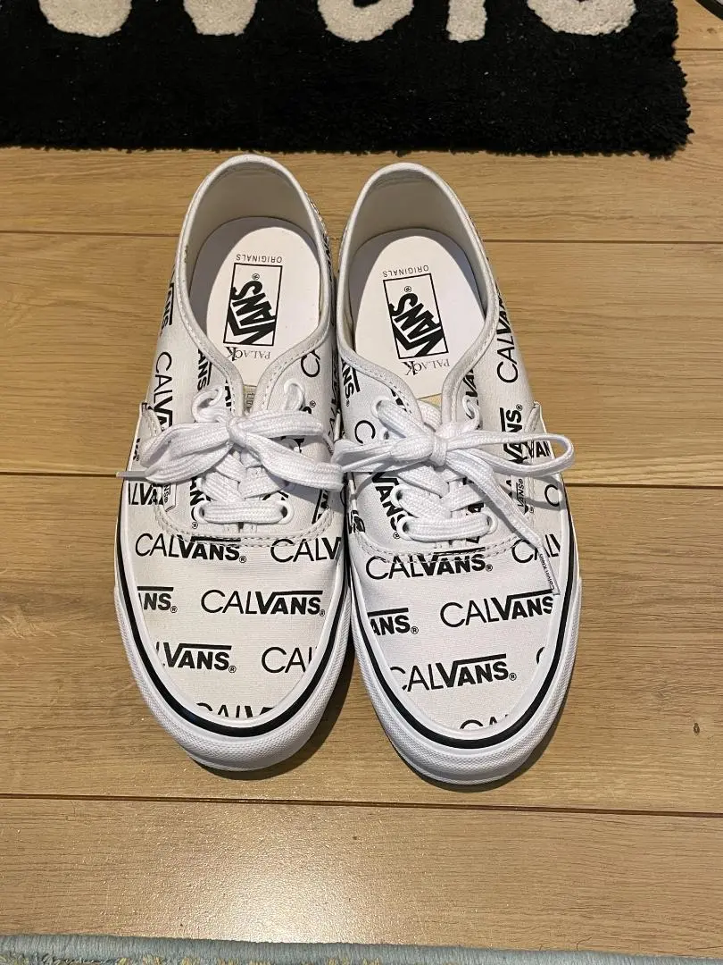 ☆関税込☆Vans x Palace x CK1★Authentic Calvan.s True White ☆関税込☆Vans x Palace x CK1☆Authentic Calvan.s True White