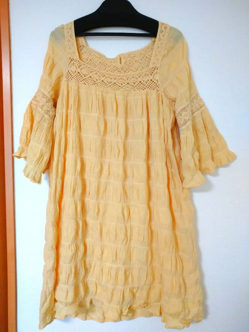 Thumbnail of Summer World-handled grove Yellow Wrinkle-processed Dress Tunic