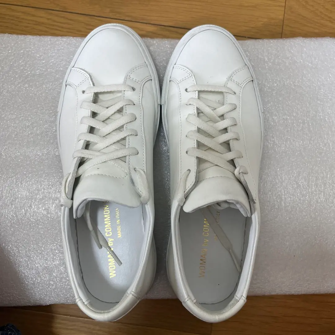 ◆WOMAN BY コモンプロジェクト レザースニーカー USED サイズ40 2025年最新】COMMON PROJECTS レディース スニーカーの人気