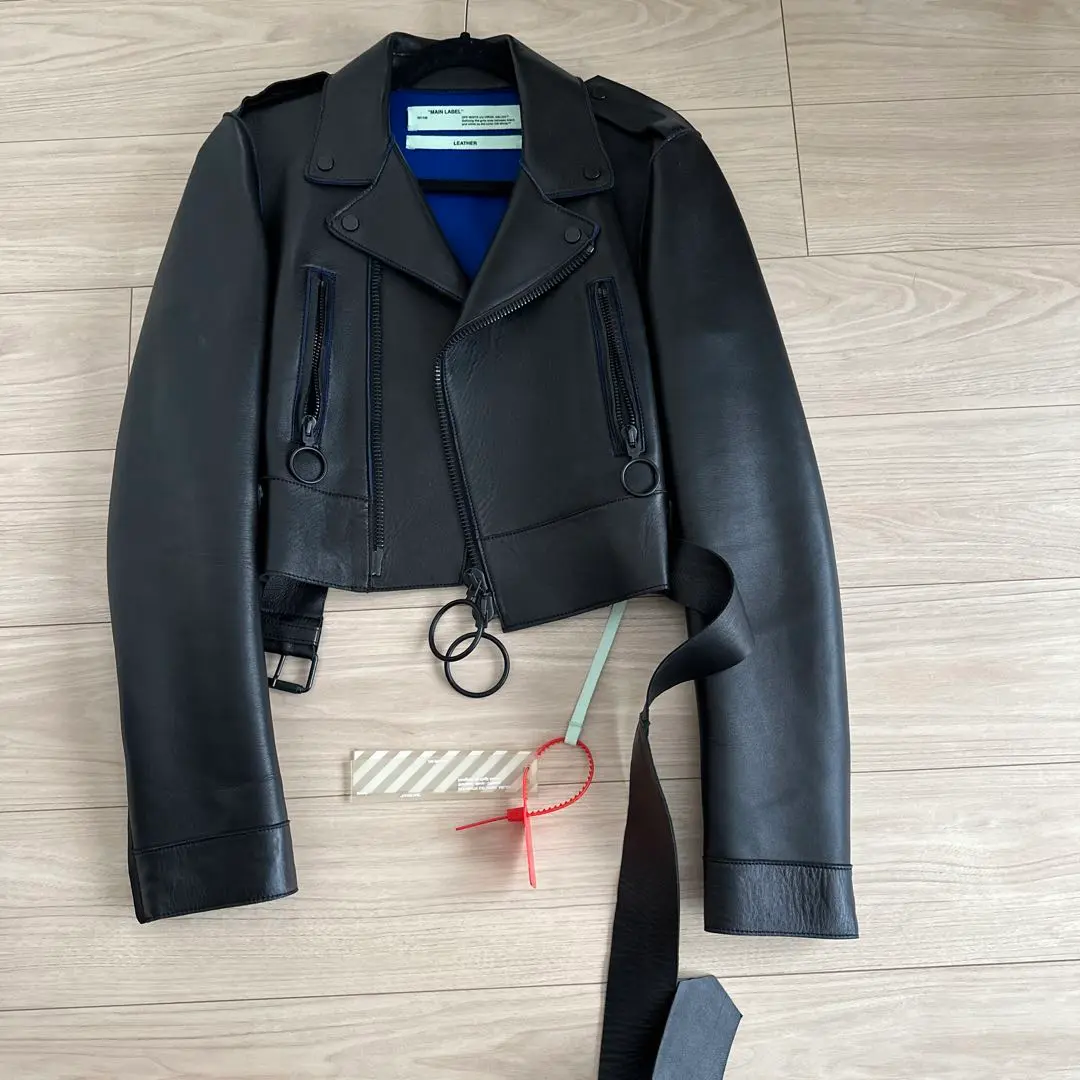 Off-White - offwhiteショート丈ライダースジャケット ホワイトライダースショートジャケット(白)春 スタイリッシュな