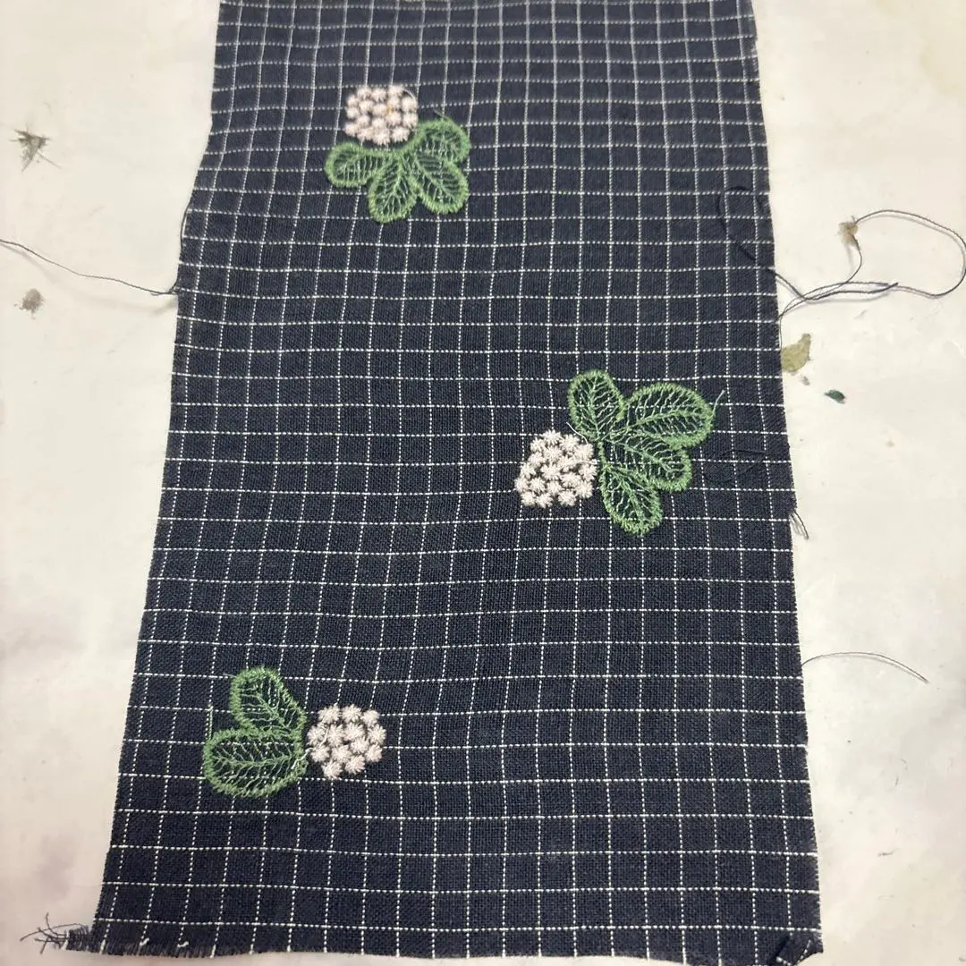 Thumbnail of Light berry navy remnant fabric Minä Perhonen