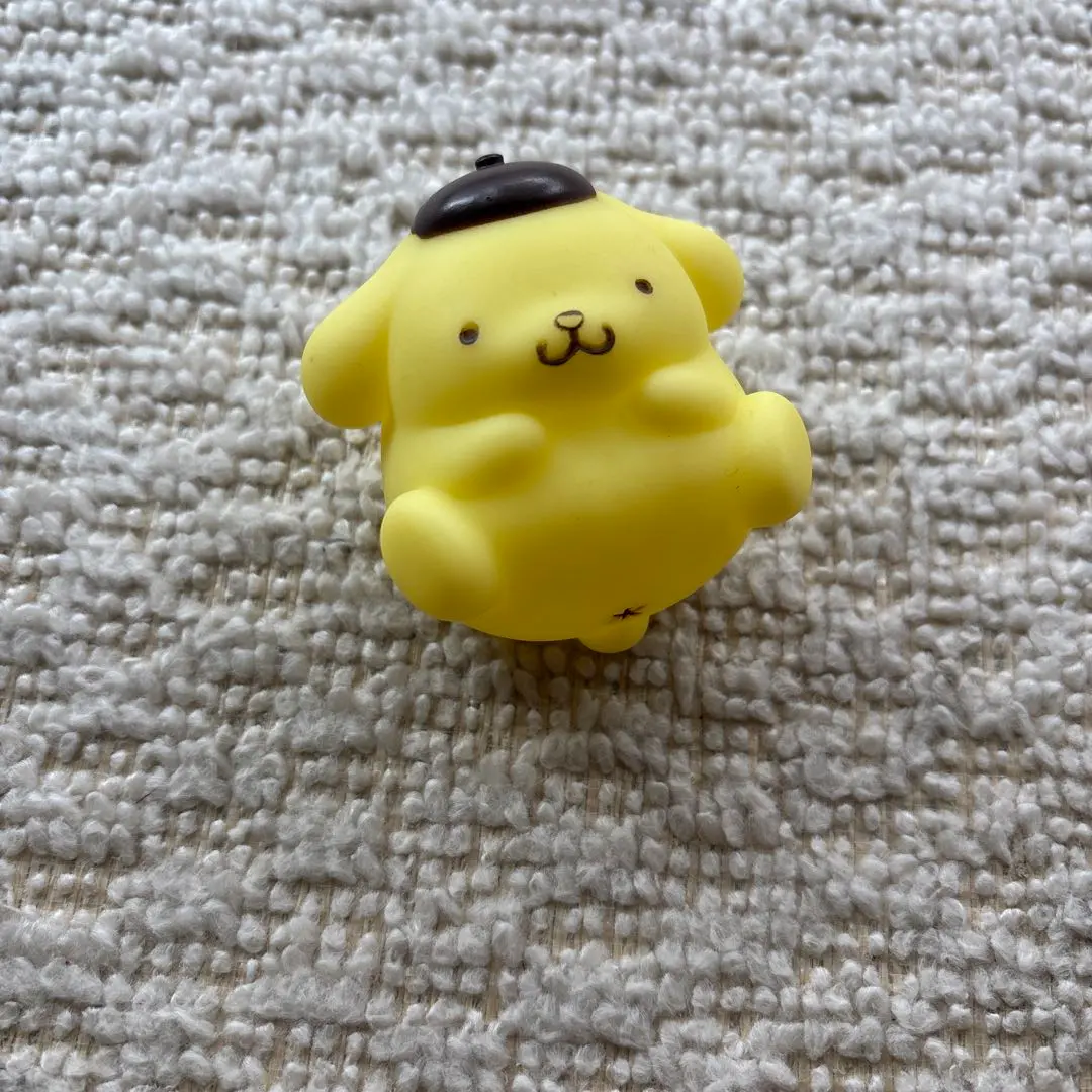 Thumbnail of Pompompurin 5cm figurine