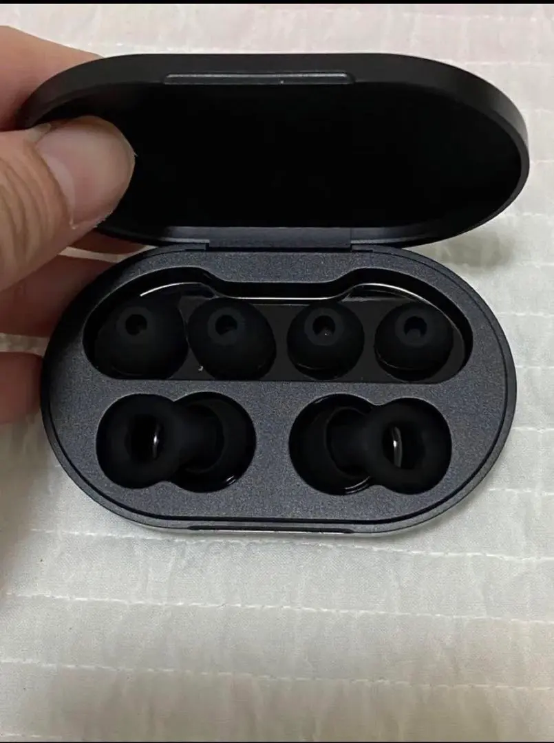 Thumbnail of Earplugs for sleeping, travel, airplane, for a good night's sleep, doesn't hurt ears, silicone, set of 3, black