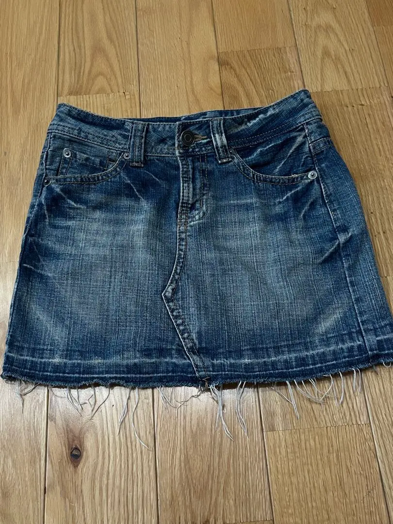 Thumbnail of denim skirt