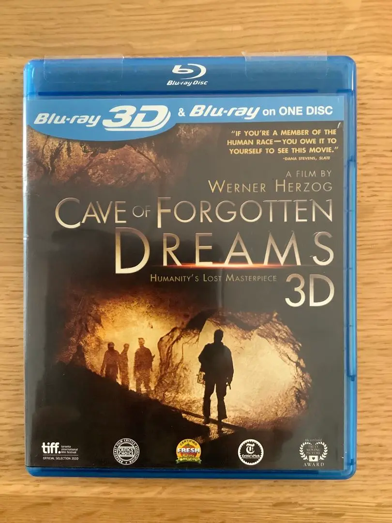 DVD「世界最古の洞窟壁画 忘れられた夢の記憶」 Amazon.co.jp: 世界最古の洞窟壁画 忘れられた夢の記憶