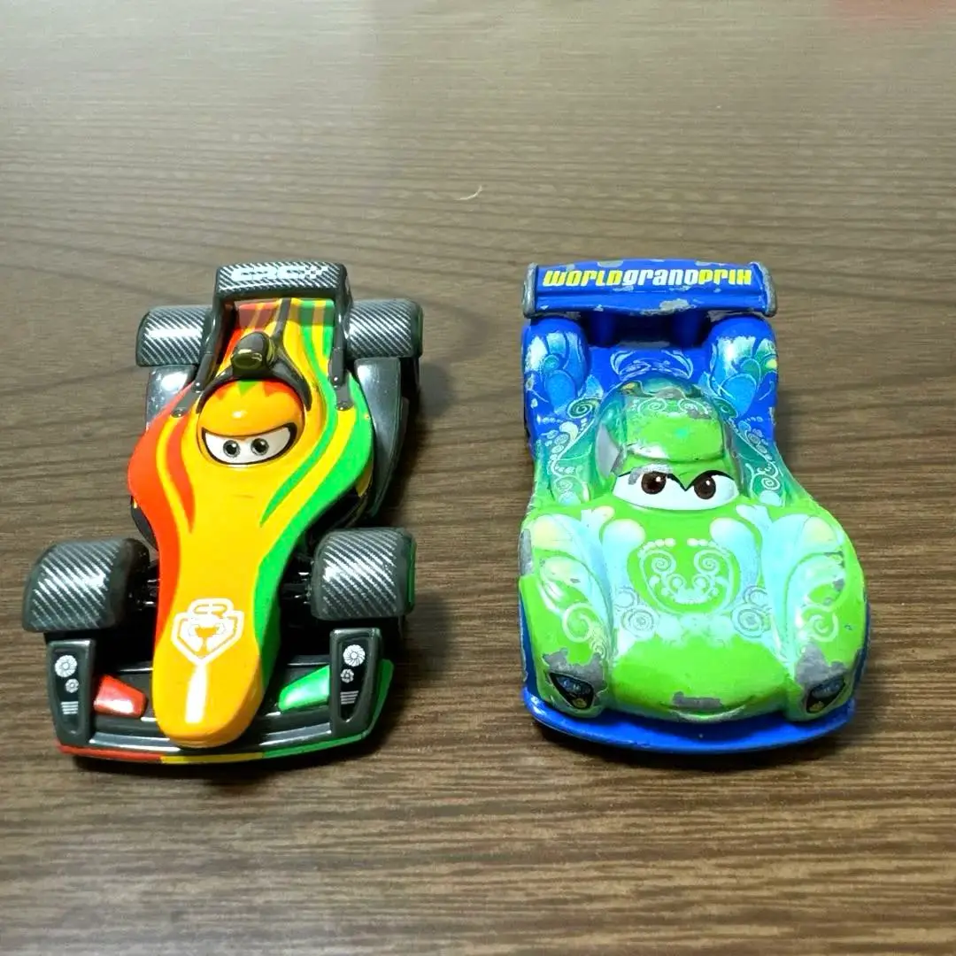 トミカ カーズ　リップ•クラッチゴンスキー　スタンダードタイプ Amazon.co.jp: 廃盤カーズ トミカ C－25 リップ クラッチゴン