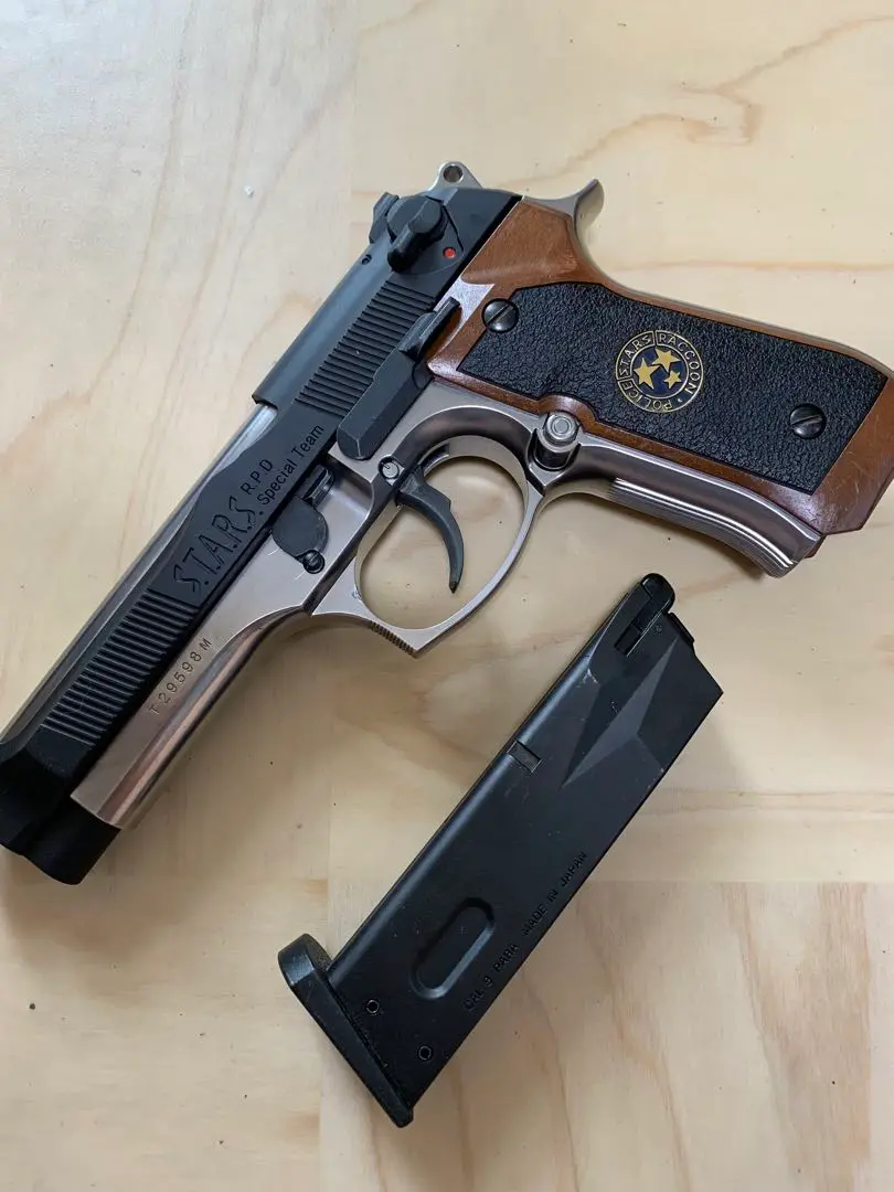 M92F フレームシルバー18歳以上プレミア限定モデル中古＋コルガバ中古エアコキ M92F フレームシルバー ステンレスタイプ【ハイグレード/ホップ