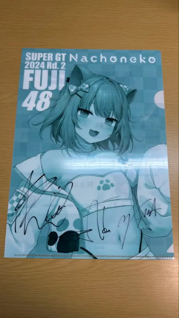 猫麦とろろ　nachoneko クリアファイル　2枚セット 鈴鹿限定デザイン】Vtuber 猫麦とろろ クリアファイル - メルカリ