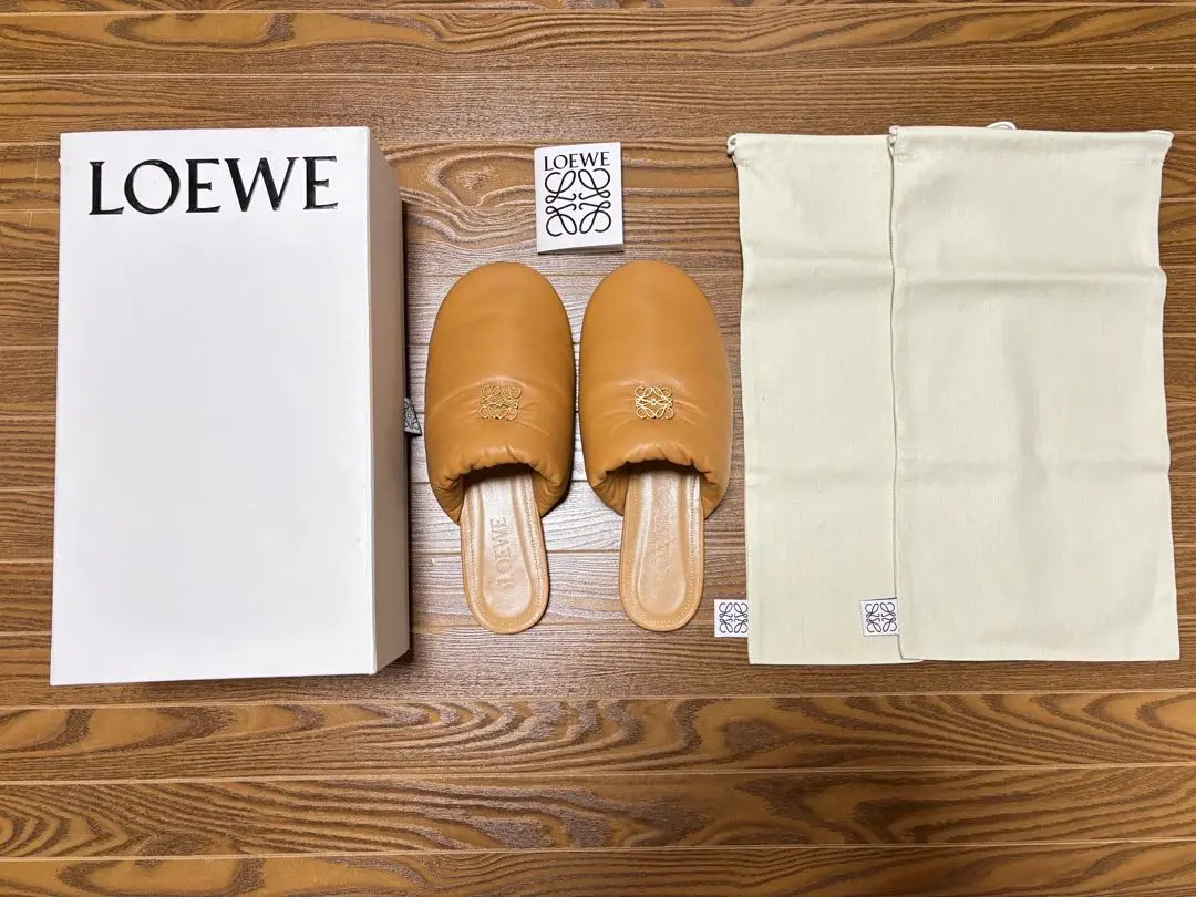 2025年最新】loewe スリッパの人気アイテム - メルカリ