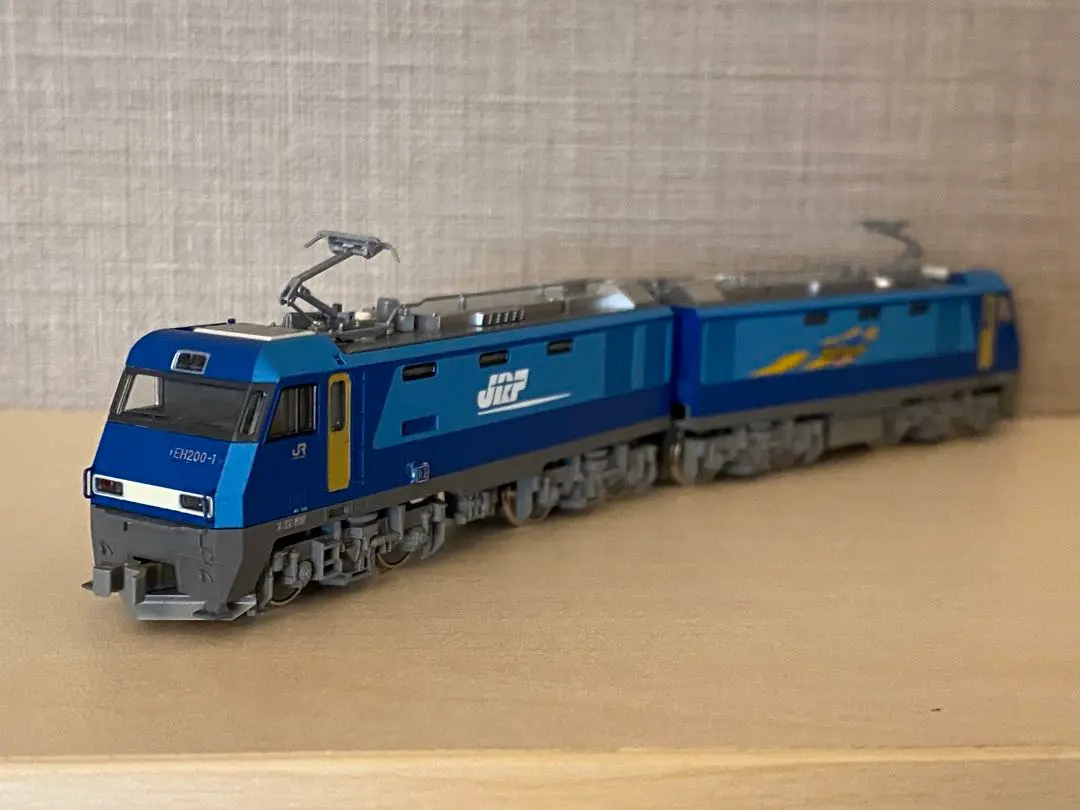 【中古・美品】KATO 3045-1 EH200 　ブルーサンダー Yahoo!オークション -「ブルーサンダー」(Nゲージ) (鉄道模型)の