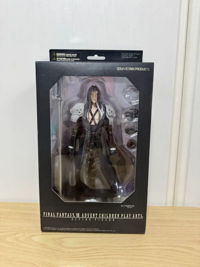 FINAL FANTASY7 セフィロス アクションドール Amazon.com: Square Enix Sephiroth 