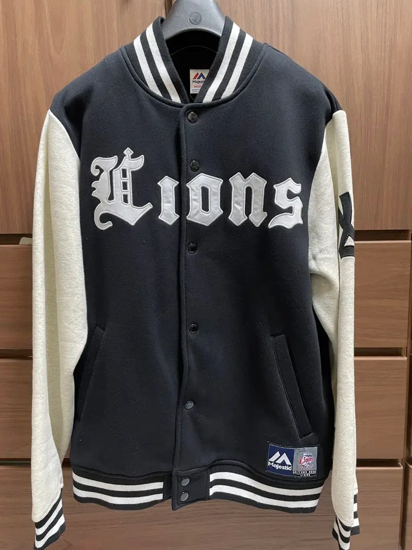 2025年最新】lions スタジャンの人気アイテム - メルカリ