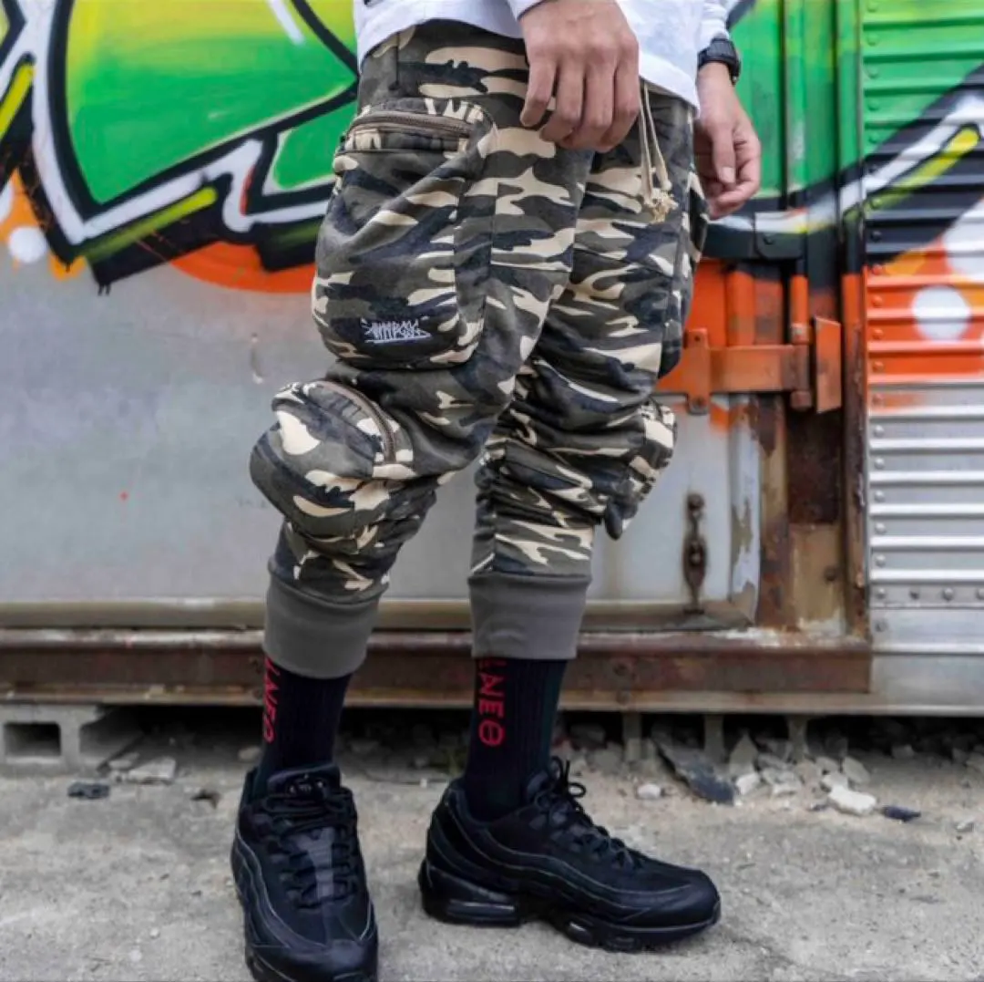 Thumbnail of Anti-Bicsk 8-Pocket Sweat Cargo Pants Sweatpants