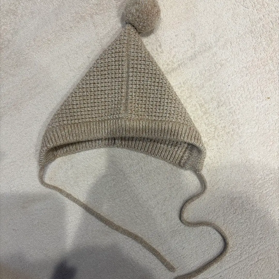 Thumbnail of Rylee + Cru Beige Knit Triangle Hat with Pom-pom