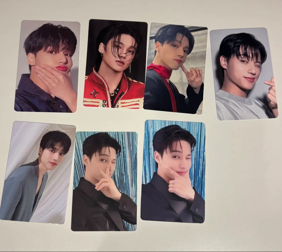 Thumbnail of Wooyoung photocard set, Ateez
