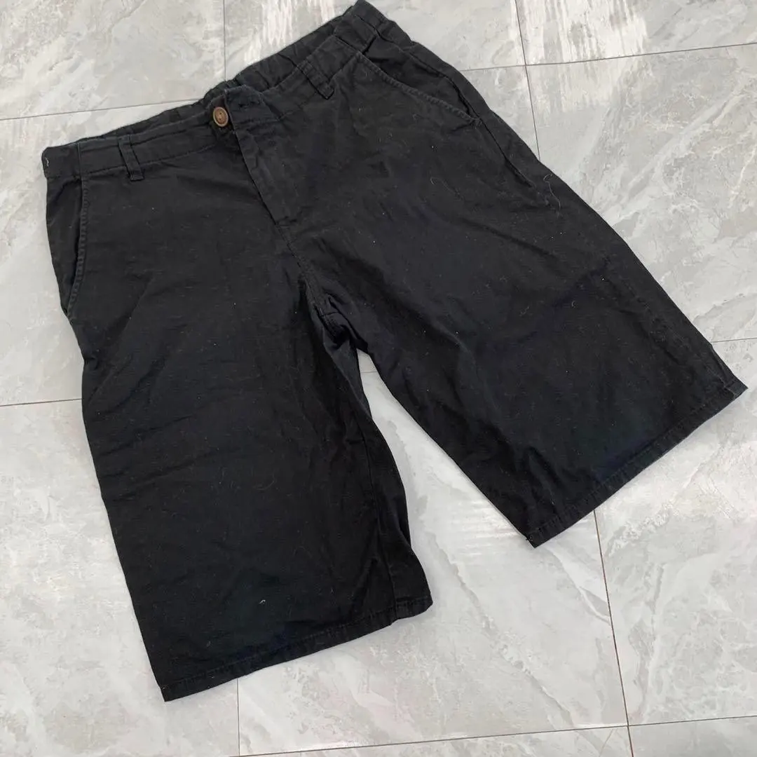 Thumbnail of H&M half pants, black, simple, cotton blend, front button, size 164