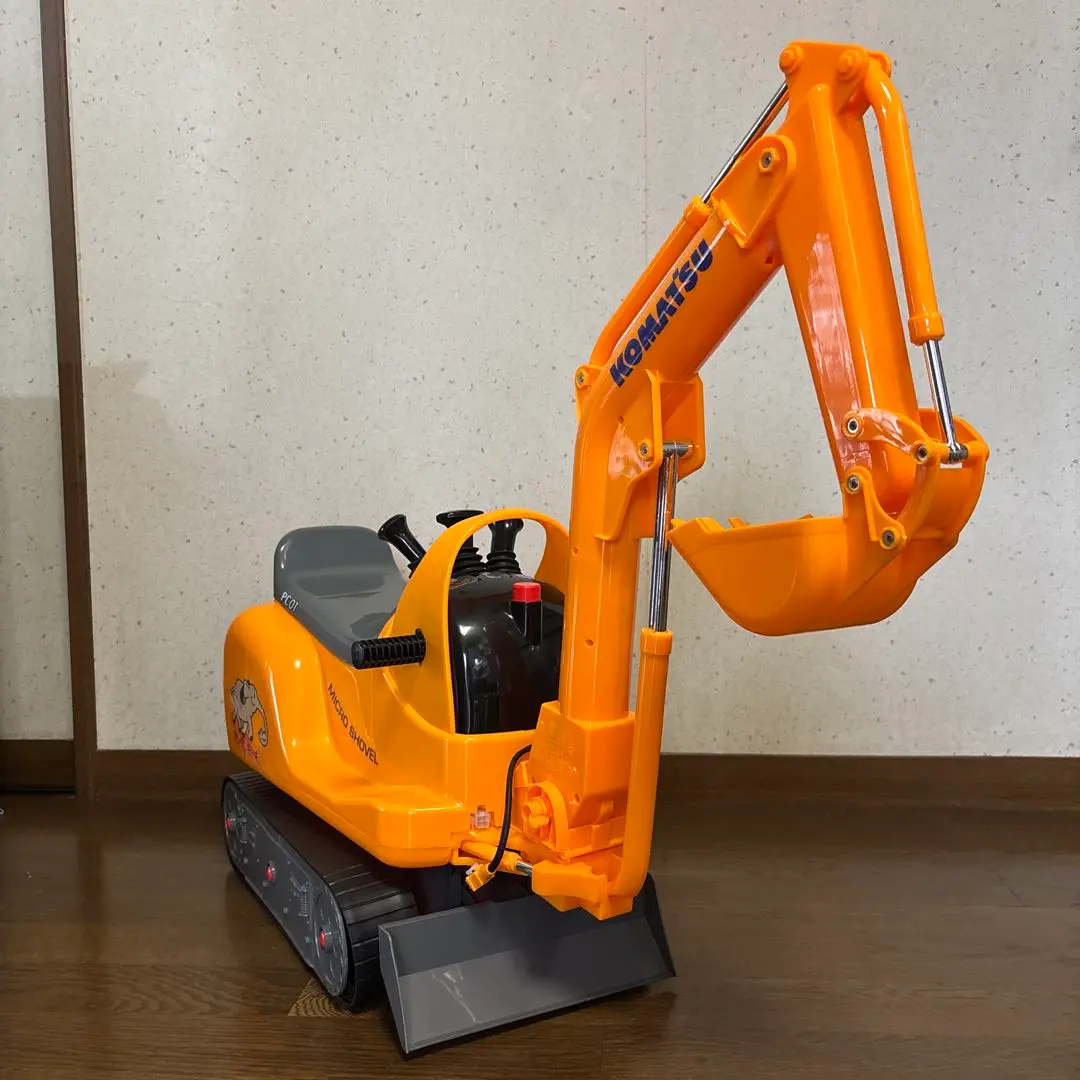 ケンケンキッキ　　　　　乗用マイクロショベル　pc01ショベルカー 乗用マイクロショベル コマツPC01｜子供向け乗り物玩具メーカー