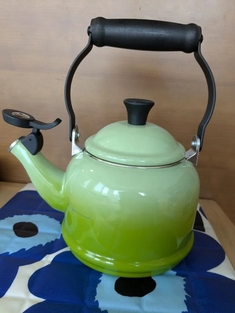 ⭐︎未使用⭐︎LE CREUSET やかん Le Creuset ル・クルーゼ 公式 ルクルーゼ ケトル IH IH対応