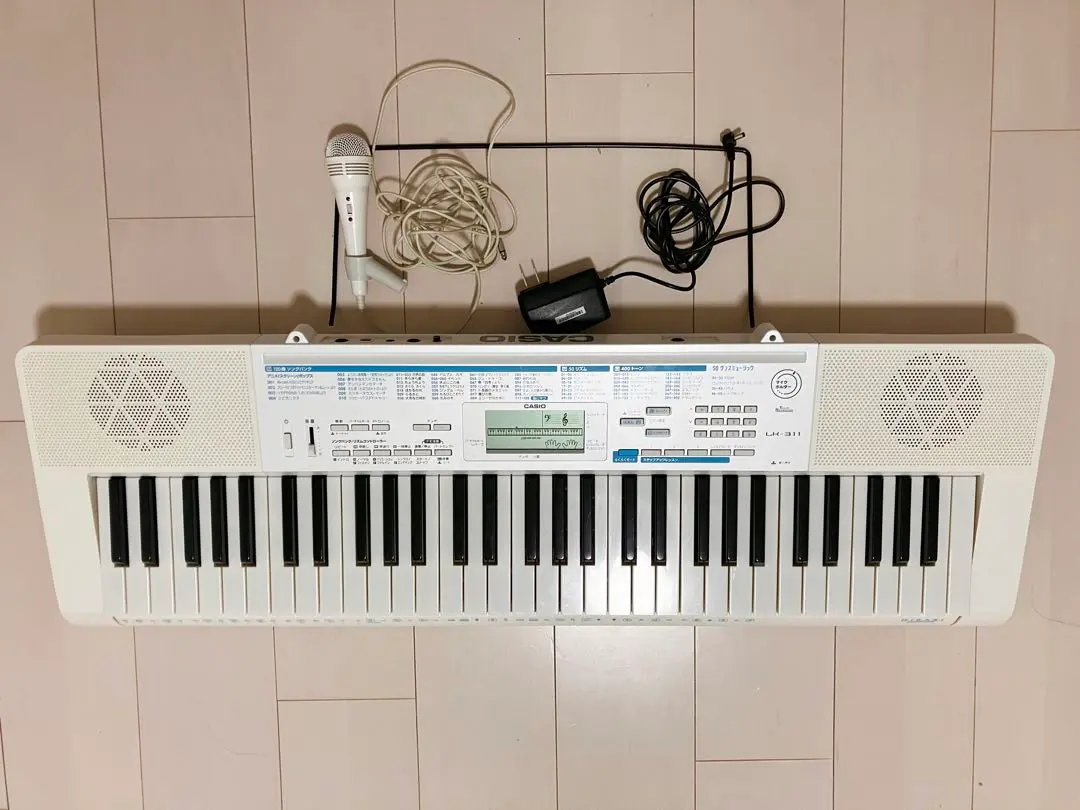 ◆値下げ◆CASIO LK-311　電子ピアノ　カシオ casio LK-311 電子キーボード61標準 マイク 鍵 光ナビゲーション