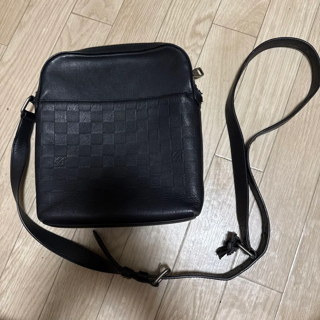 路易威登 肩背包 黑色 皮革 型號 N23355 的縮圖