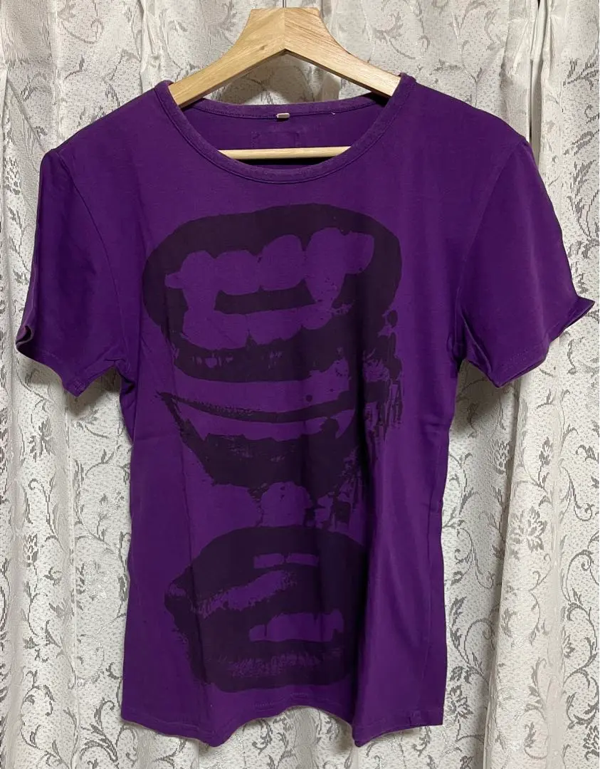 2025年最新】ヴィヴィアン リップ tシャツの人気アイテム - メルカリ