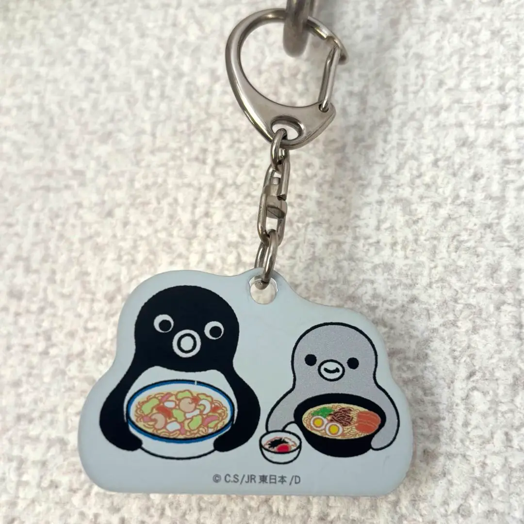 未開封品　数量限定　Suica ペンギン　newdays 制服バージョン Amazon.co.jp: JR東日本 Suica スイカ ペンギン ペンコレ