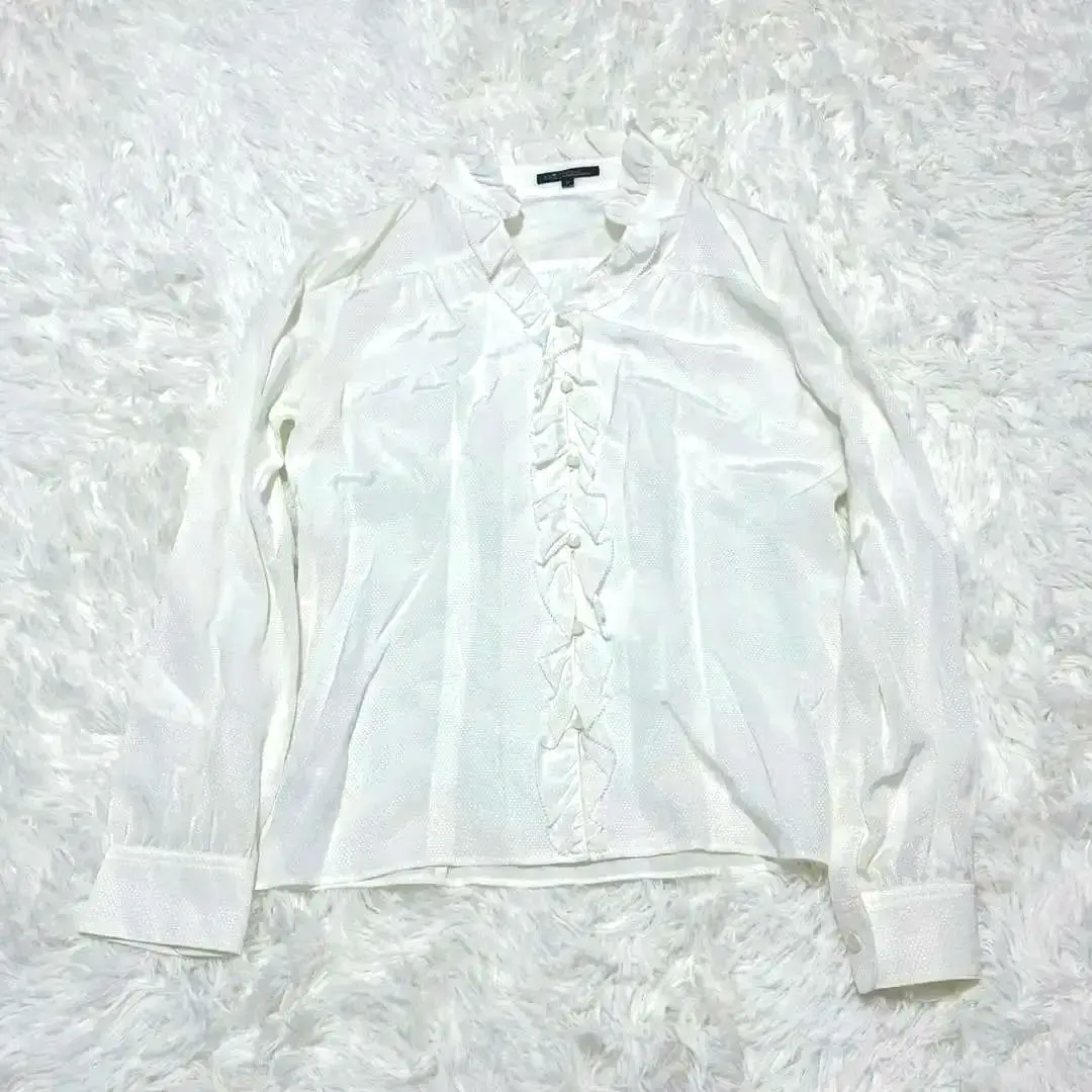 Thumbnail of 23区 Frill Blouse, Dot Weave, Pearl Buttons, Feminine, Elegant