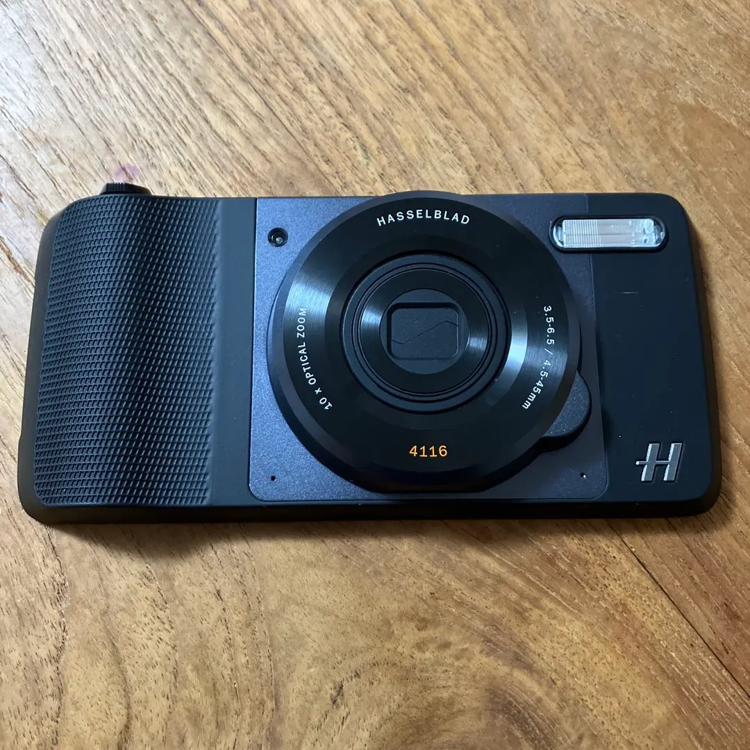 y*a様 moto mods ハッセルブラッド トゥルーズームカメラ y*a様 moto mods ハッセルブラッド トゥルーズームカメラ