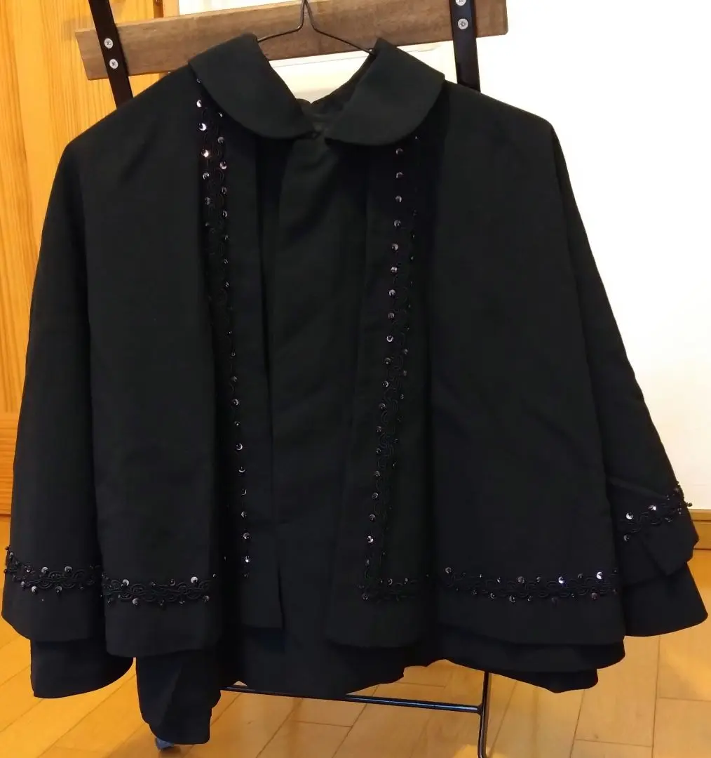 コムデギャルソンＡＤ2019 ポンチョ　ケープコート 2025年最新】COMME des GARCONS ポンチョ・ケープコートの人気