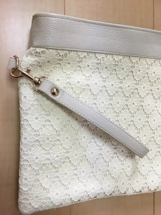 ハグオーワー雅姫ベージュレザー三つ折り財布 m80702338002_1.jpg?1747534429