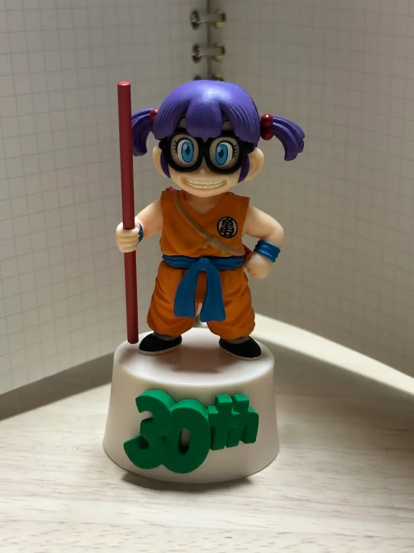 ドラゴンボール ゲストフィギュア アラレちゃん１体 ドラゴンボール 一番くじ 30th ゲストフィギュア アラレちゃん