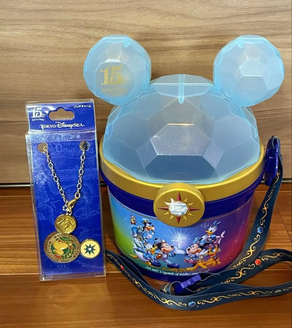【美品】ディズニー シー 20周年　カチューシャ　ポシェット　ポップコーン ディズニー 20周年 ポシェット カチューシャ ポップコーンケース