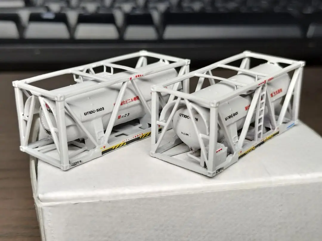 Nゲージ　コンテナ　UT12A6個・UT10C3個・UT20A&UT11Aセット Amazon | Nゲージ タンクコンテナ UT20A&UT10C2個セット | 鉄道
