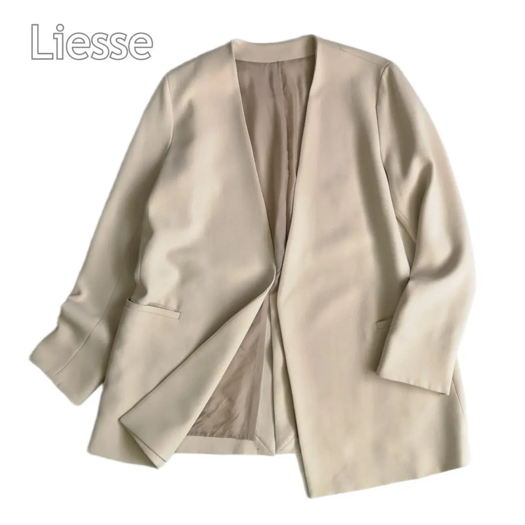 【新品・未使用品】Liesseリエス リネンブレンド ノーカラージャケット Liesse（リエス）の「リネン混ノーカラージャケット