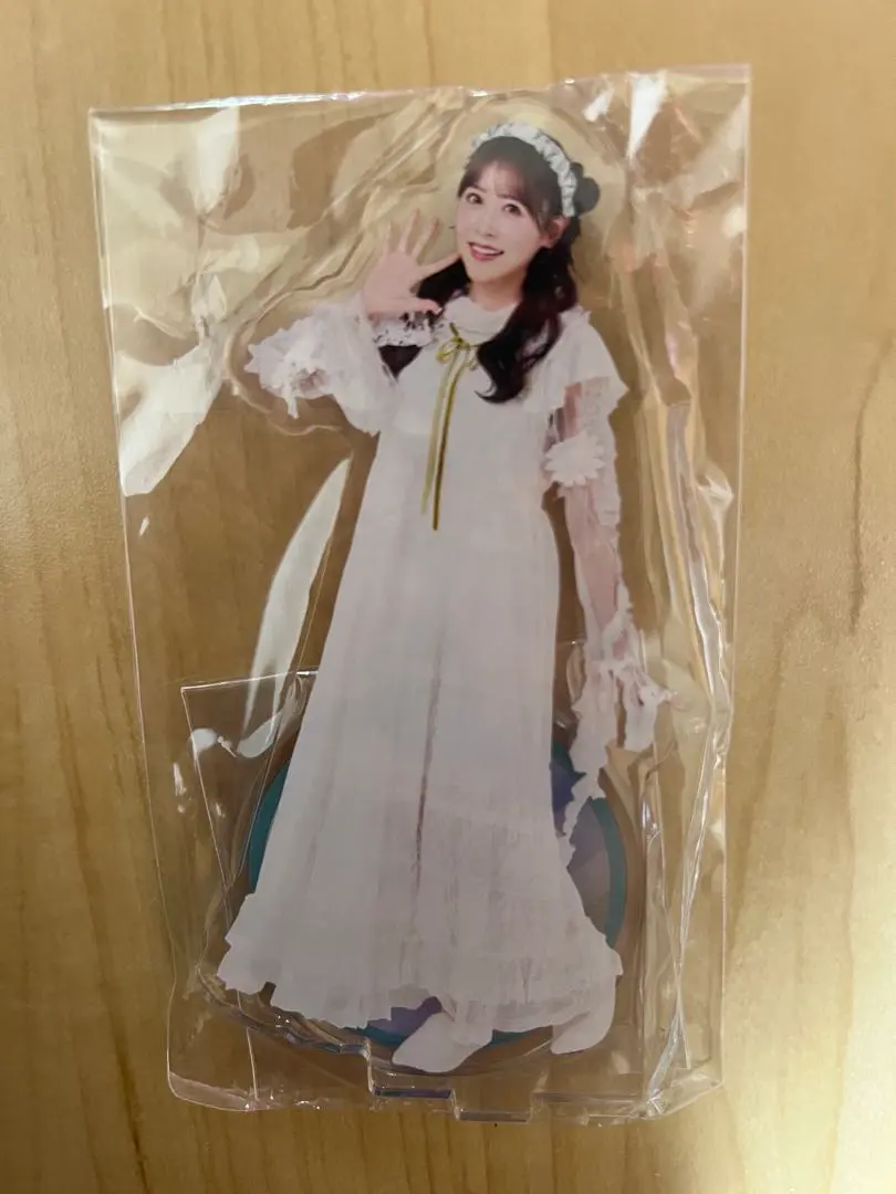 Thumbnail of Yui Sakurai acrylic stand