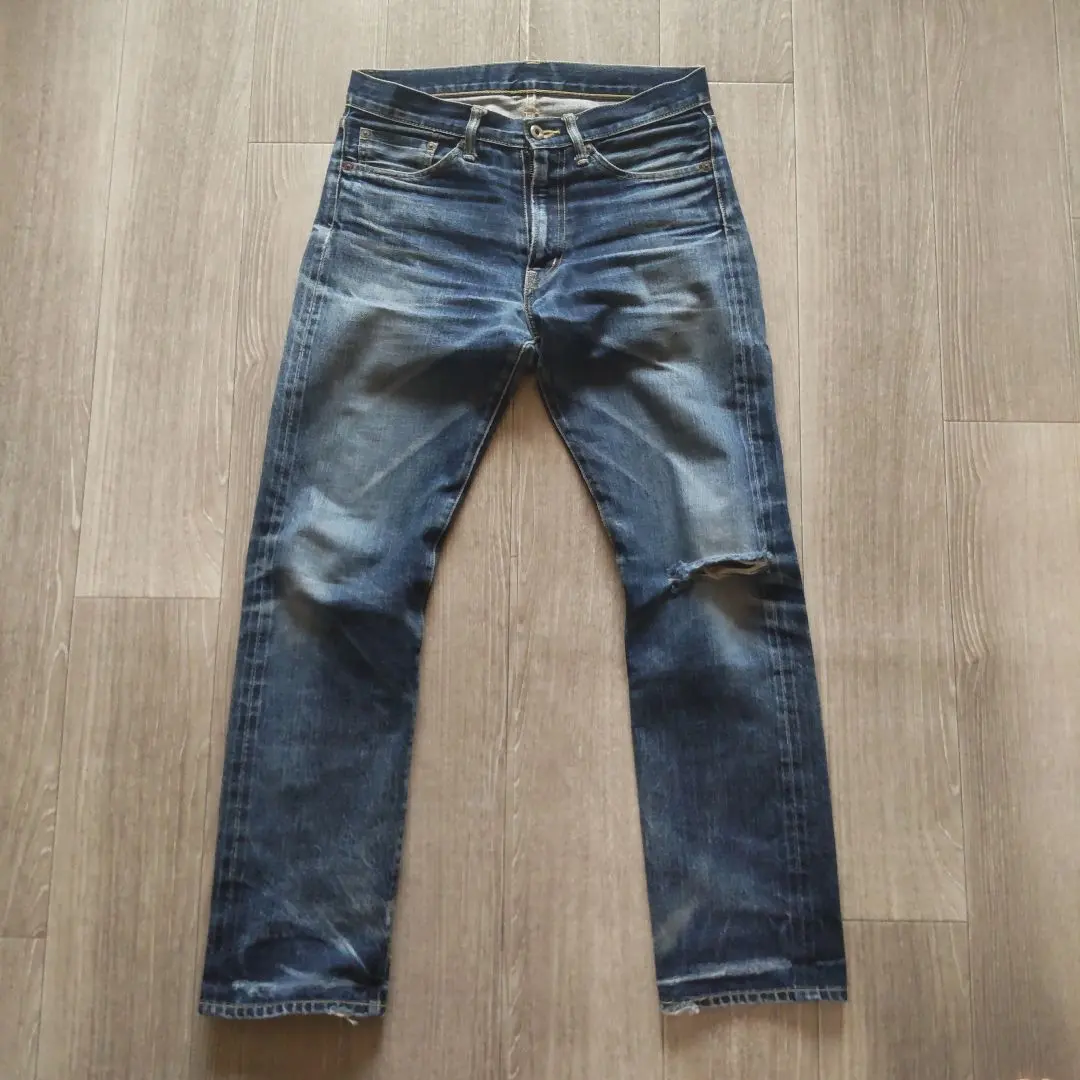 Thumbnail of 501xx model dark blue straight denim