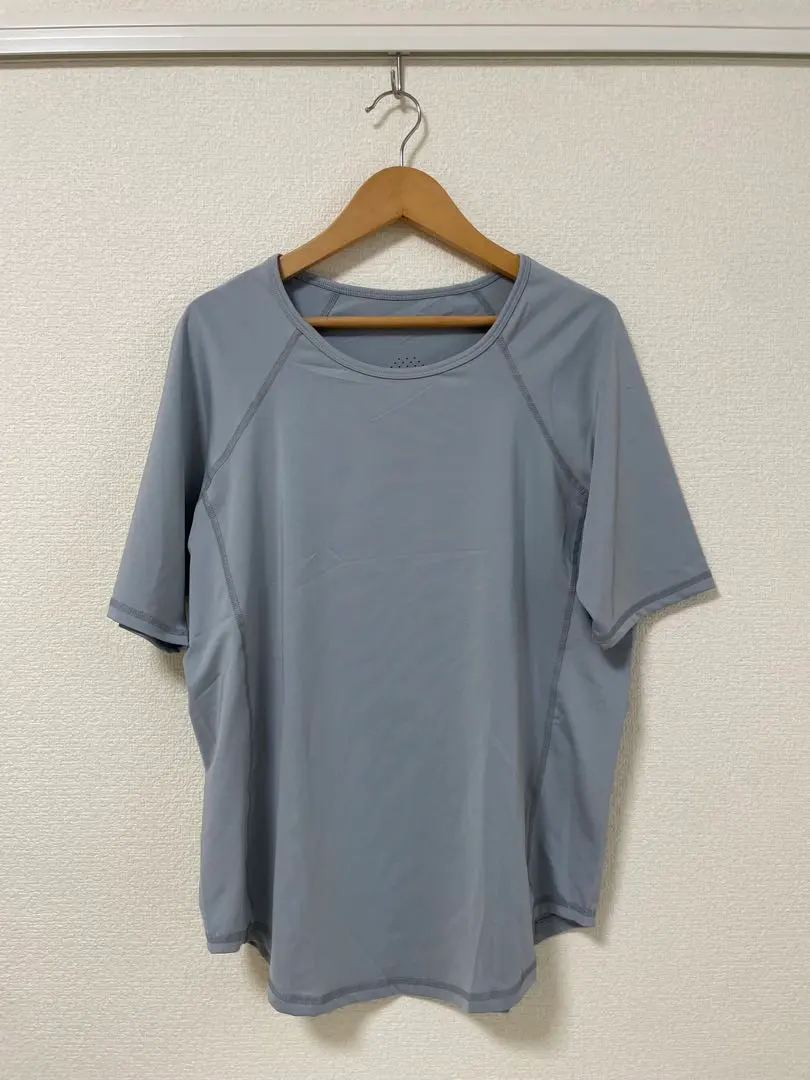 Thumbnail of Gray Short Sleeve Training Top