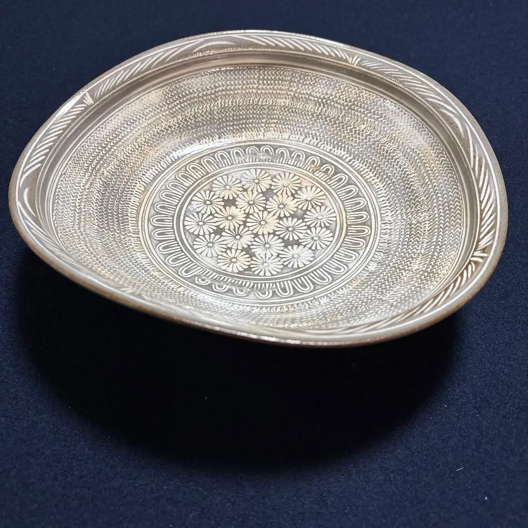 尾高焼 楽山窯 三代 清水日呂志 作 色絵 茶碗 共箱 栞 抹茶碗 茶道具 新品 尾高焼 楽山窯 三代 清水日呂志 作 色絵 茶碗 共箱 栞 抹茶碗