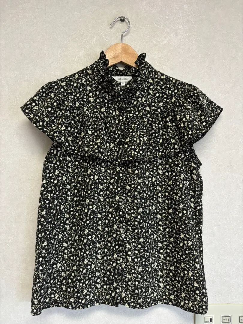 Thumbnail of MOUSSY Flower Print Short Sleeve Shirt