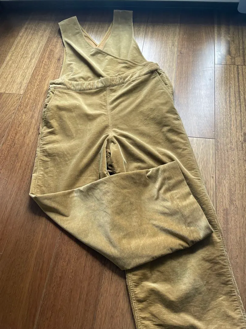 卡其色燈芯絨工裝褲 交叉肩帶 OZEROYOU 連身褲 的縮圖