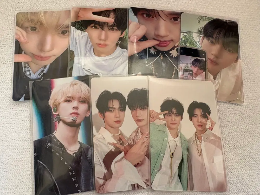 Thumbnail of ZEROBASEONE Han Yu Jin photocard set