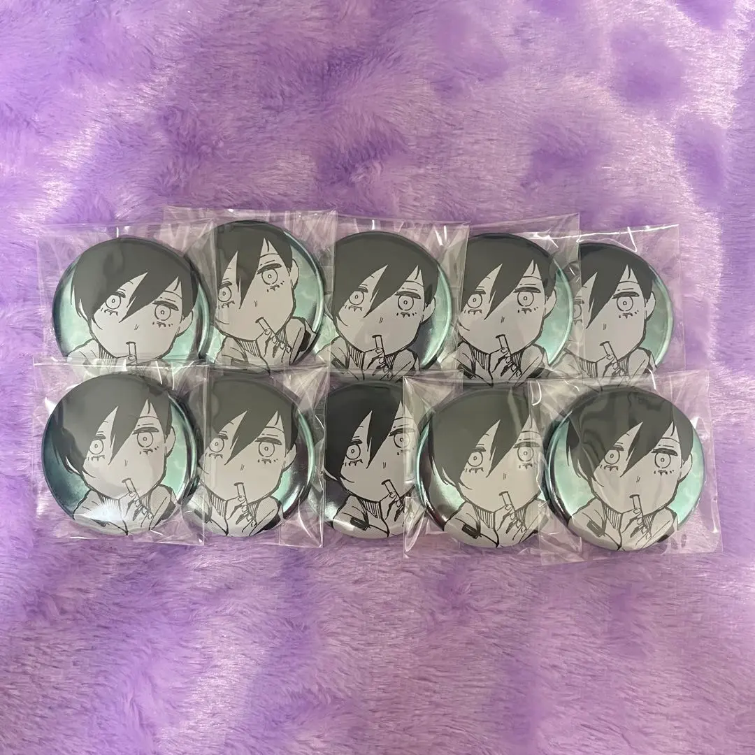 Thumbnail of Itoshi Rin Favorite Character Button Badge Vol. 2, Version D, Young Rin, 10 pieces